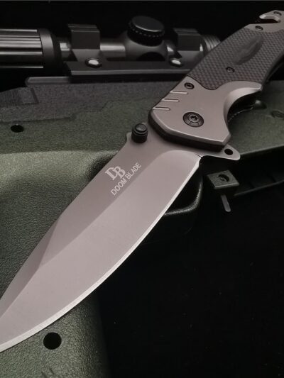 23CM (9') 58HRC Folding Knife